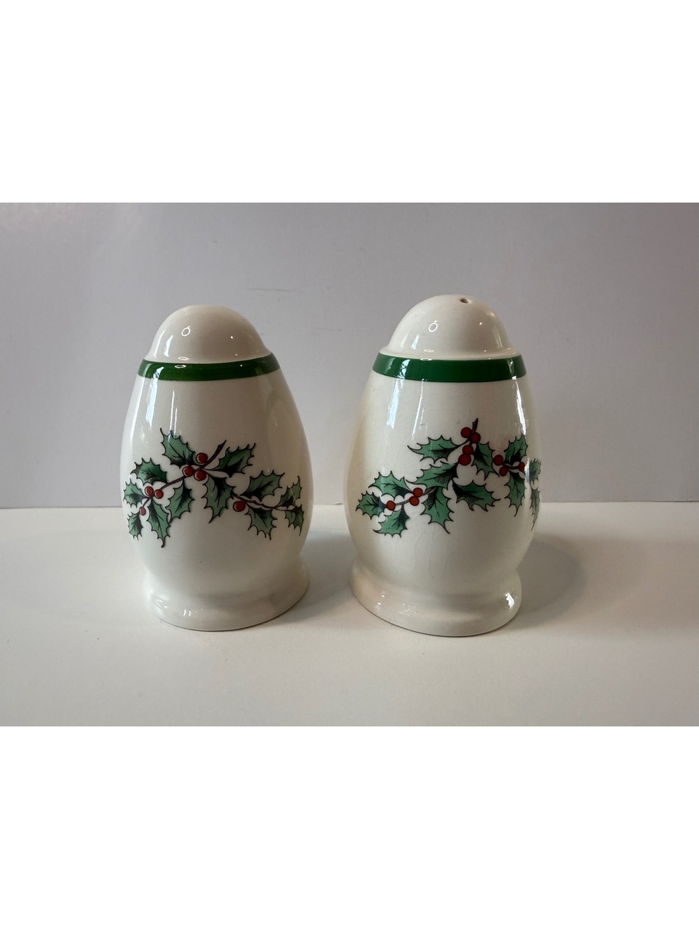 Vintage Spode Christmas Tree Egg-Shaped Salt & Pepper Shakers - Made in England